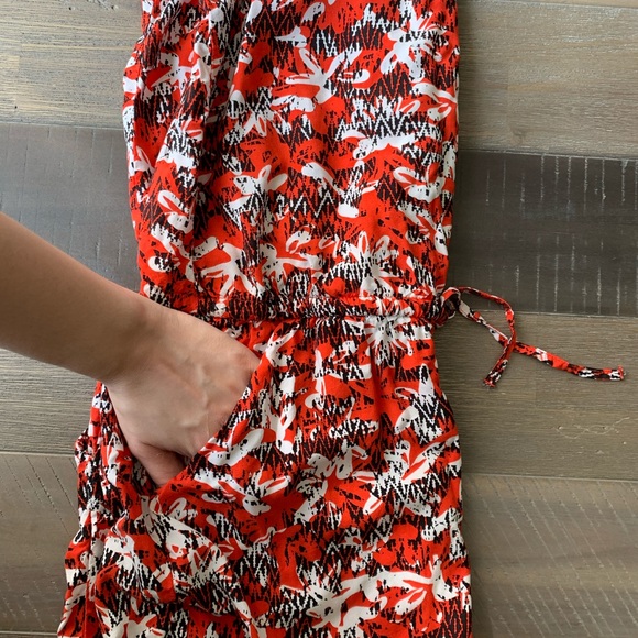 Banana Republic Floral Romper - Picture 5 of 7